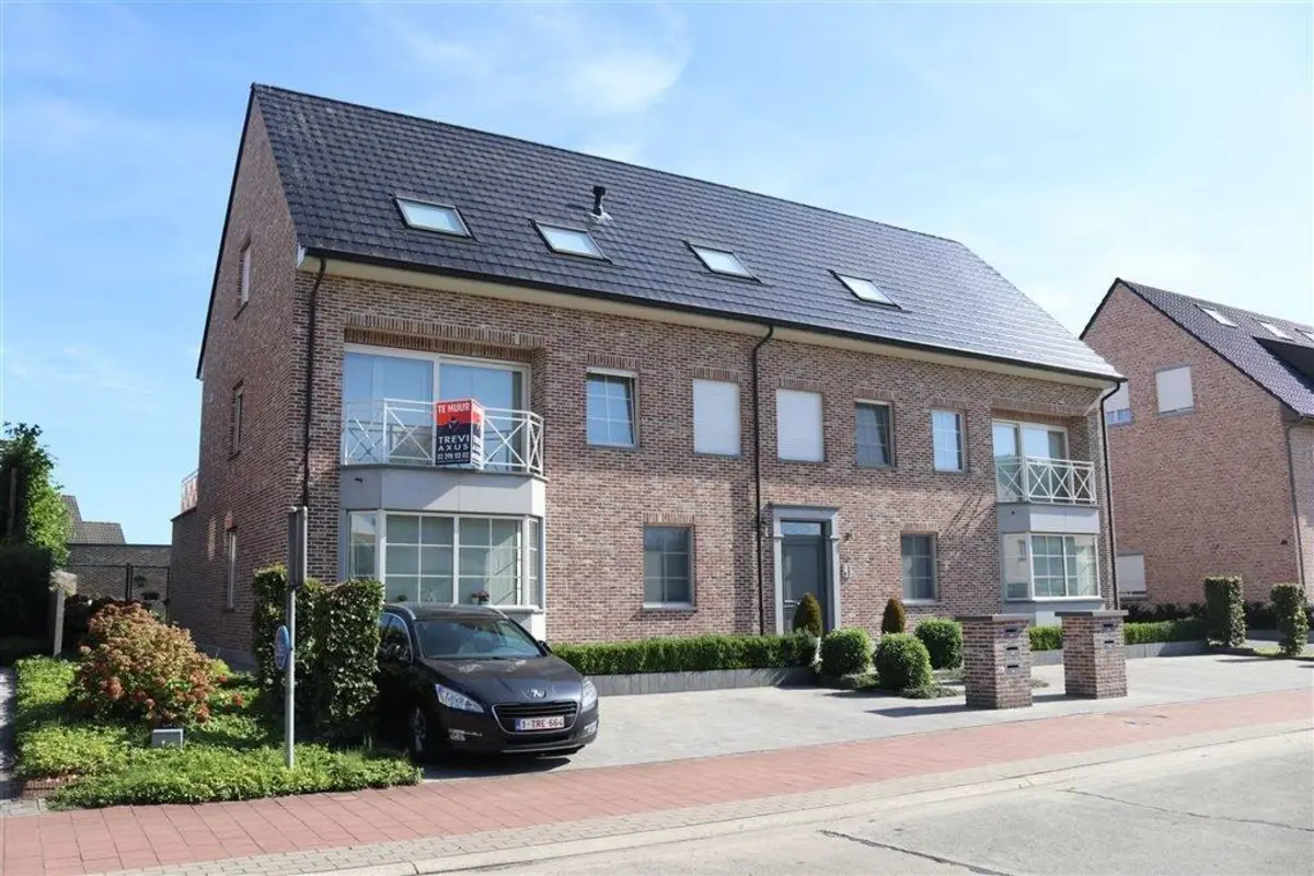 Appartement te  huur in Oppuurs 2890 930.00€ 2 slaapkamers 99.00m² - Zoekertje 621877