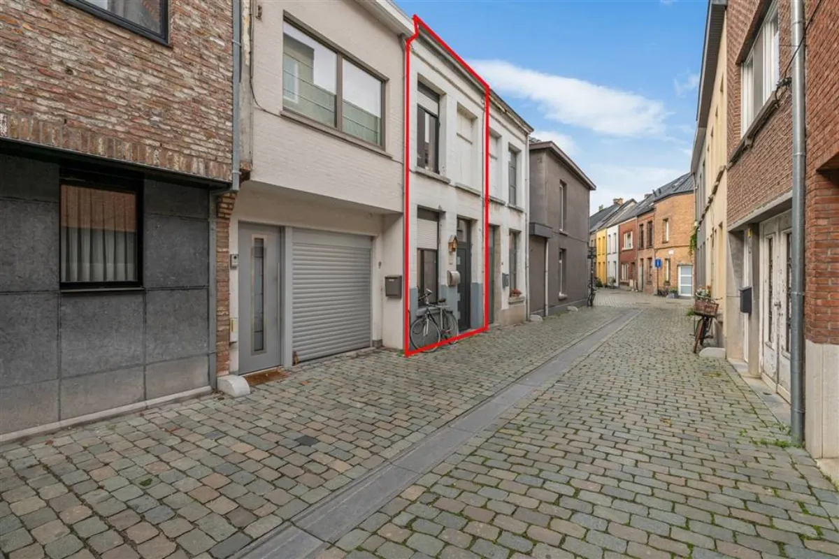 Huis te  koop in Lier 2500 149000.00€ 1 slaapkamers 51.00m² - Zoekertje 623355