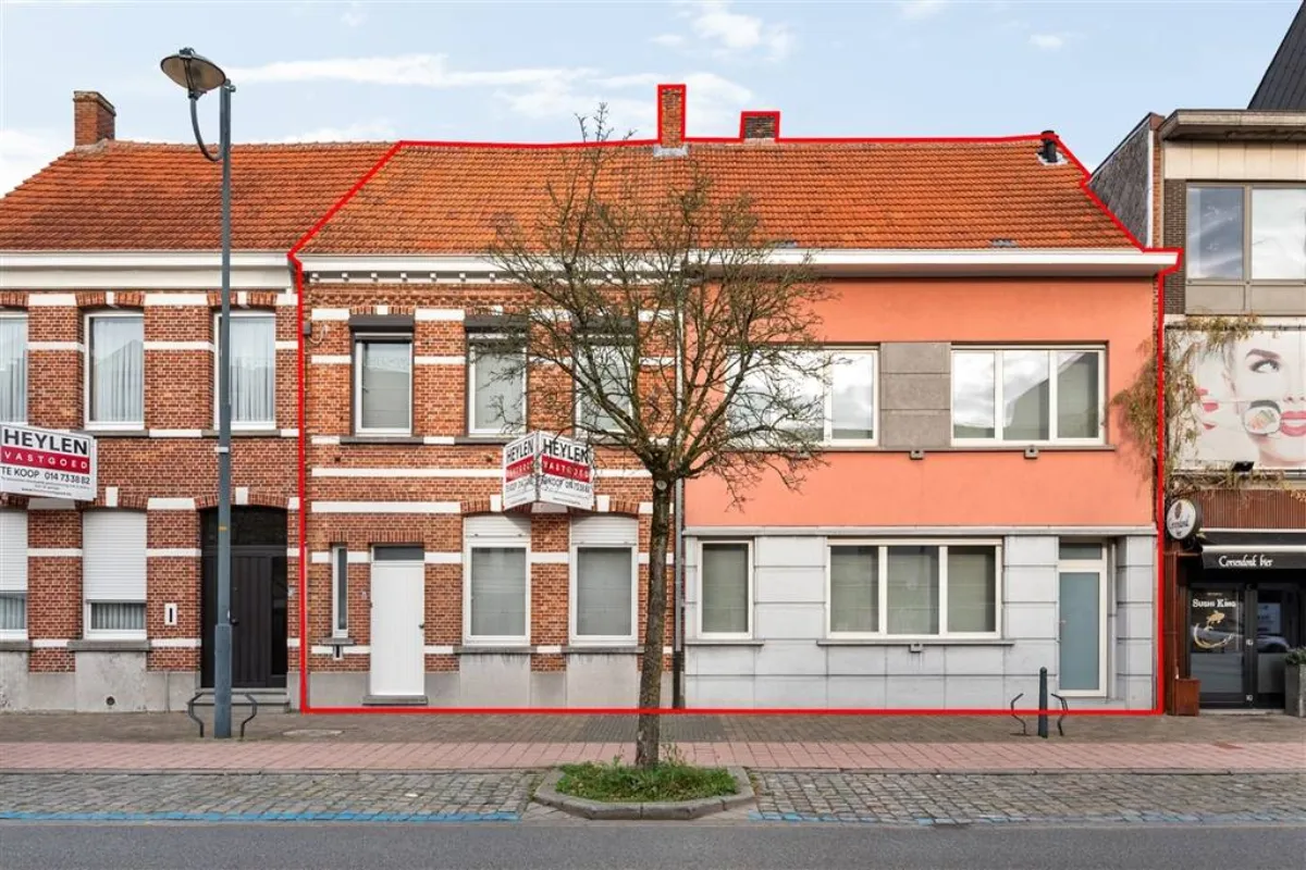 Huis te  koop in Oud-Turnhout 2360 409000.00€ 4 slaapkamers 320.00m² - Zoekertje 626290