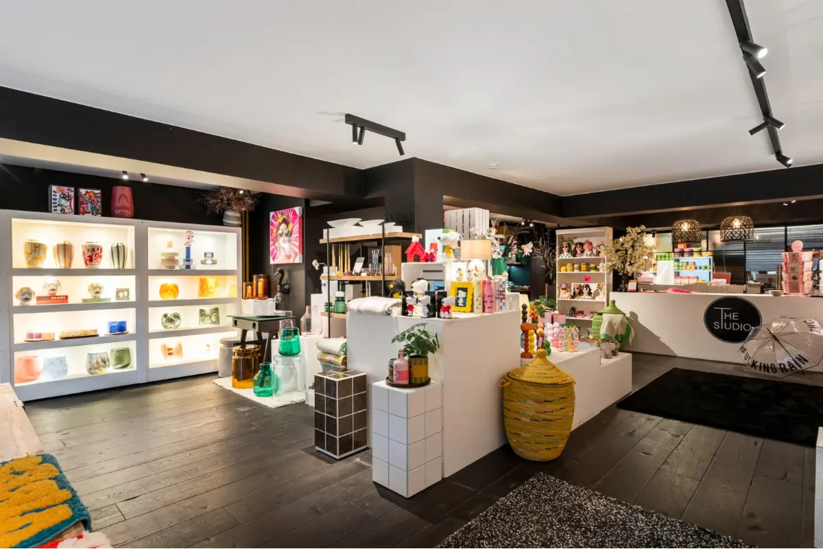 Handelszaak te  in Brasschaat 2930 1450.00€  slaapkamers 113.00m² - Zoekertje 645856