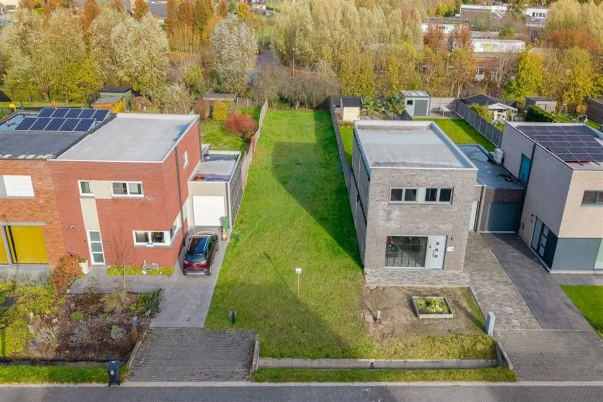 Grond te  koop in Ranst 2520 219500.00€  slaapkamers m² - Zoekertje 626898