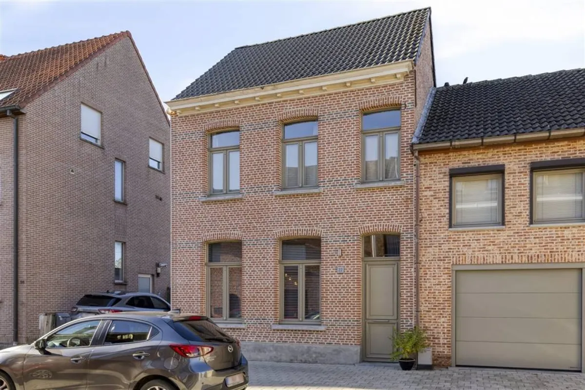 Huis te  koop in Bornem 2880 448000.00€ 3 slaapkamers 184.00m² - Zoekertje 628028