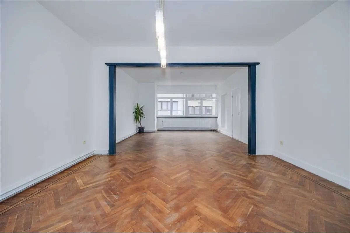 Appartement te  koop in Borgerhout 2140 259000.00€ 3 slaapkamers 114.00m² - Zoekertje 628705