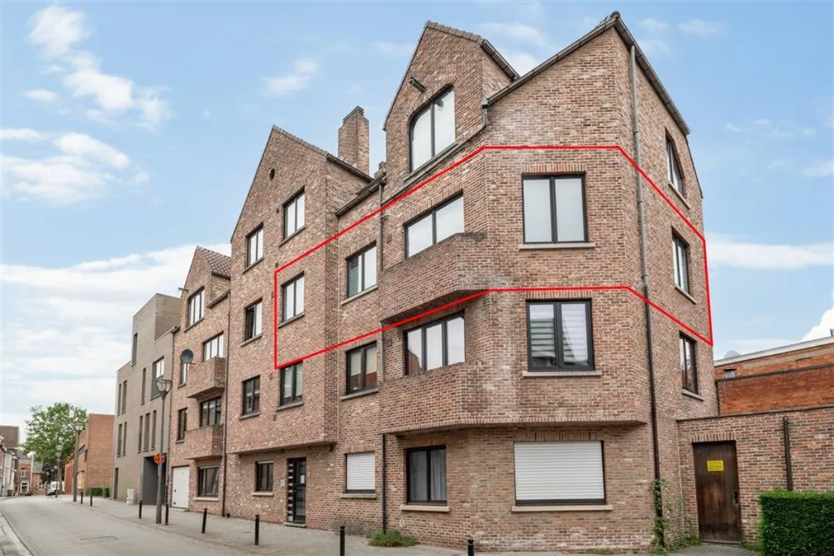 Appartement te  koop in Turnhout 2300 189000.00€ 2 slaapkamers 91.00m² - Zoekertje 629730