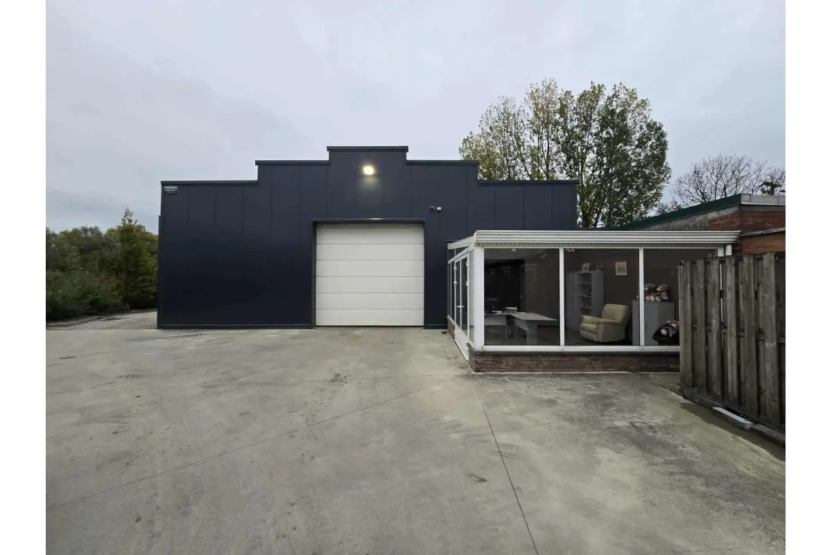 Handelszaak te  huur in Puurs 2870 2950.00€  slaapkamers 375.00m² - Zoekertje 630927