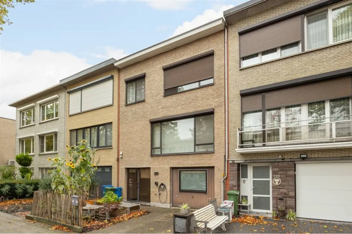 Huis te  koop in Merksem 2170 439000.00€ 4 slaapkamers 189.00m² - Zoekertje 630792