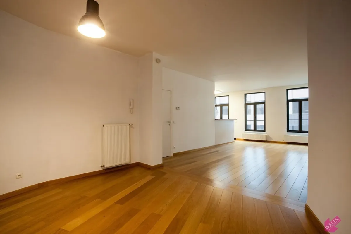 Appartement te  huur in Antwerpen 2000 925.00€ 1 slaapkamers 83.00m² - Zoekertje 631532