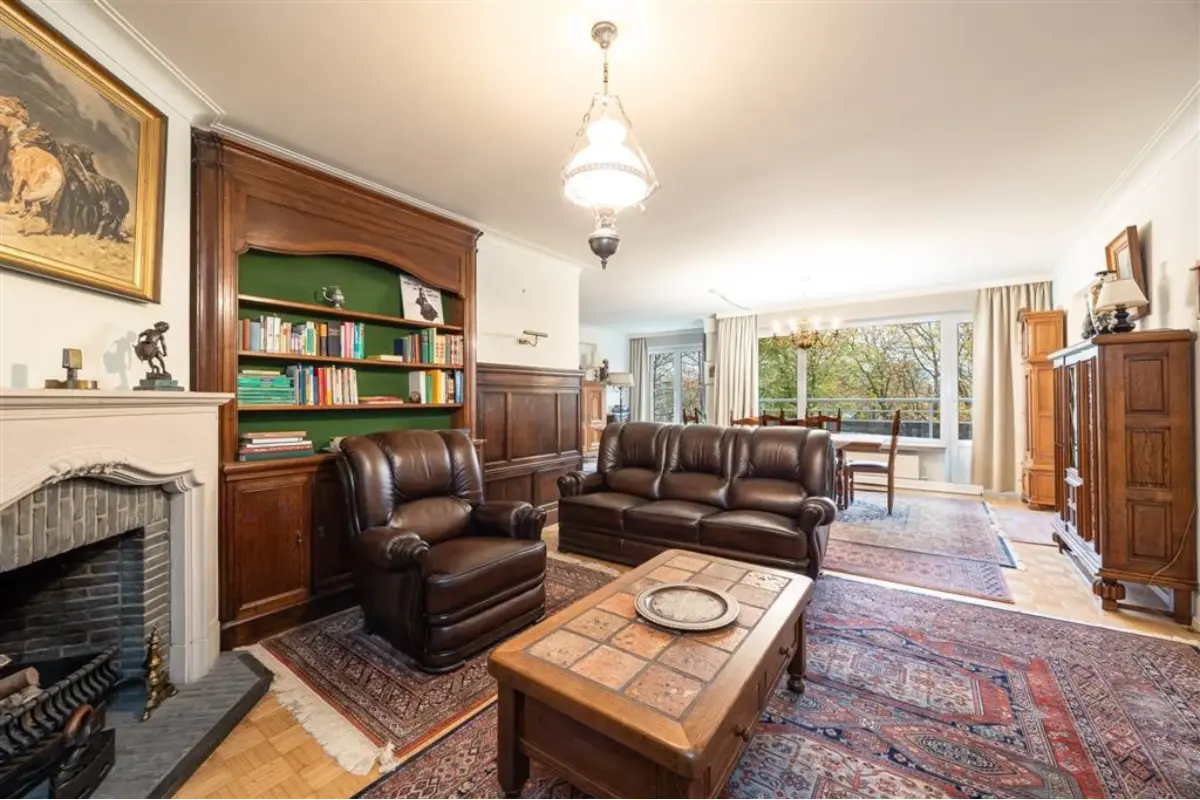 Appartement te  koop in Berchem 2600 299000.00€ 3 slaapkamers 109.00m² - Zoekertje 630791