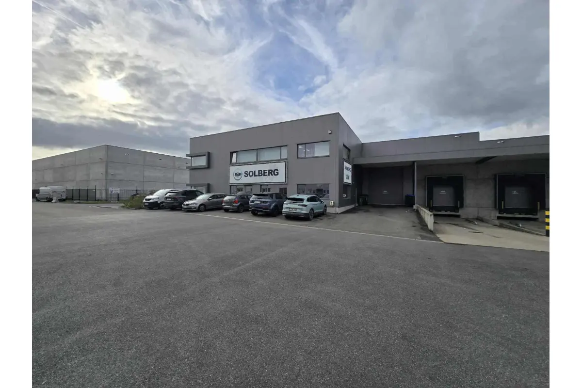 Handelszaak te  huur in Willebroek 2830 10500.00€  slaapkamers 1520.00m² - Zoekertje 630912