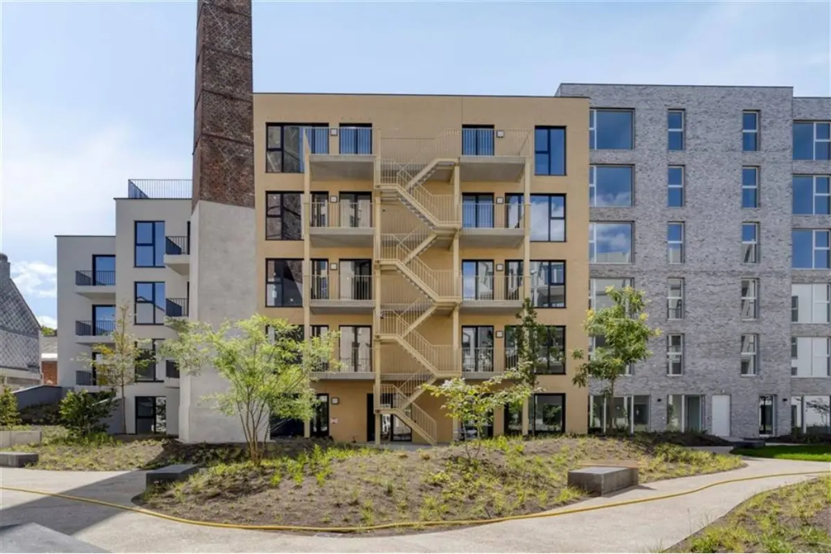 Appartement te  huur in Antwerpen 2060 880.00€  slaapkamers 62.00m² - Zoekertje 631844