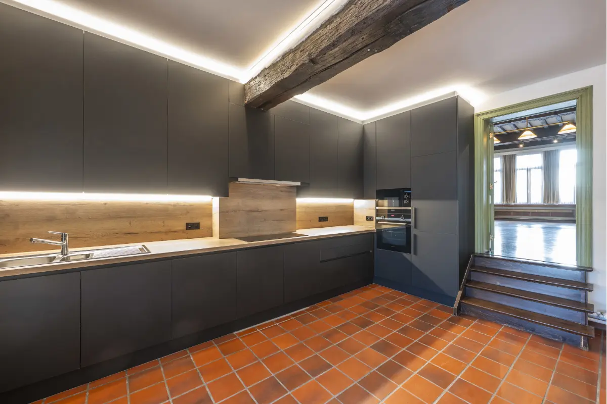 Appartement te  huur in Mechelen 2800 1800.00€ 3 slaapkamers 250.00m² - Zoekertje 632583