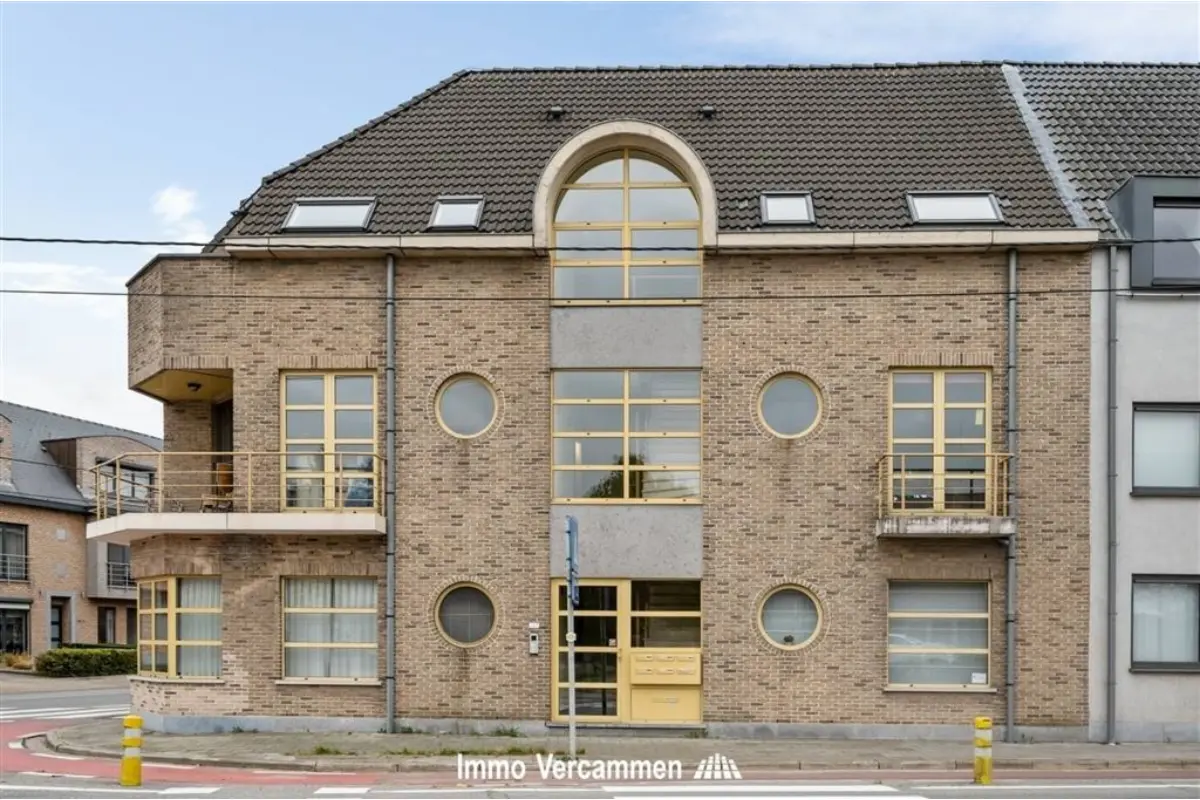 Appartement te  koop in Onze-Lieve-Vrouw-Waver 2861 250000.00€ 2 slaapkamers 78.00m² - Zoekertje 631974
