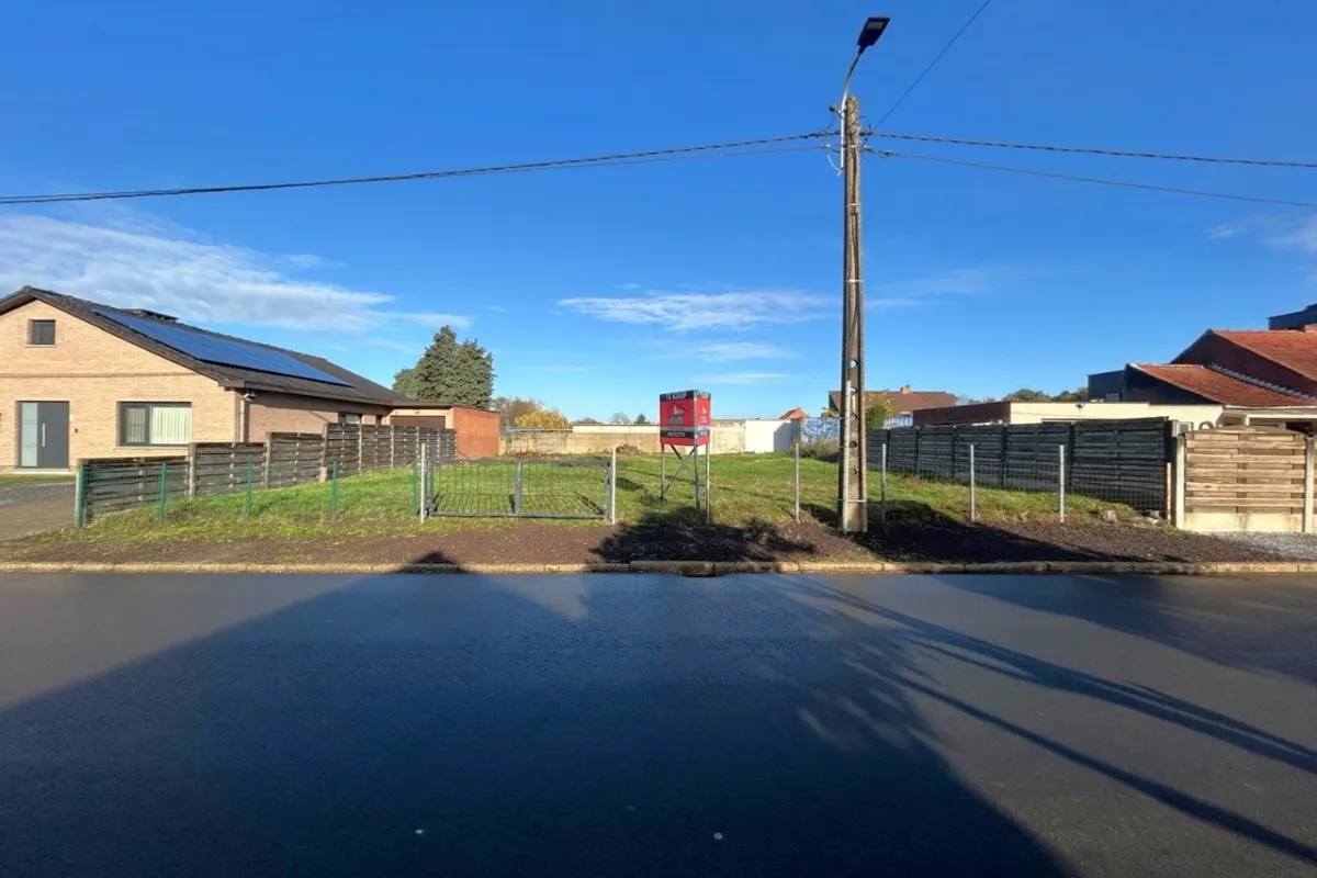 Bouwgrond te  koop in Geel 2440 165000.00€  slaapkamers m² - Zoekertje 633183