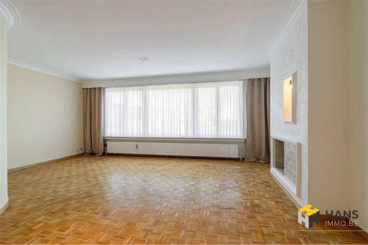 Appartement te  koop in Wilrijk 2610 245000.00€ 1 slaapkamers 96.00m² - Zoekertje 632958