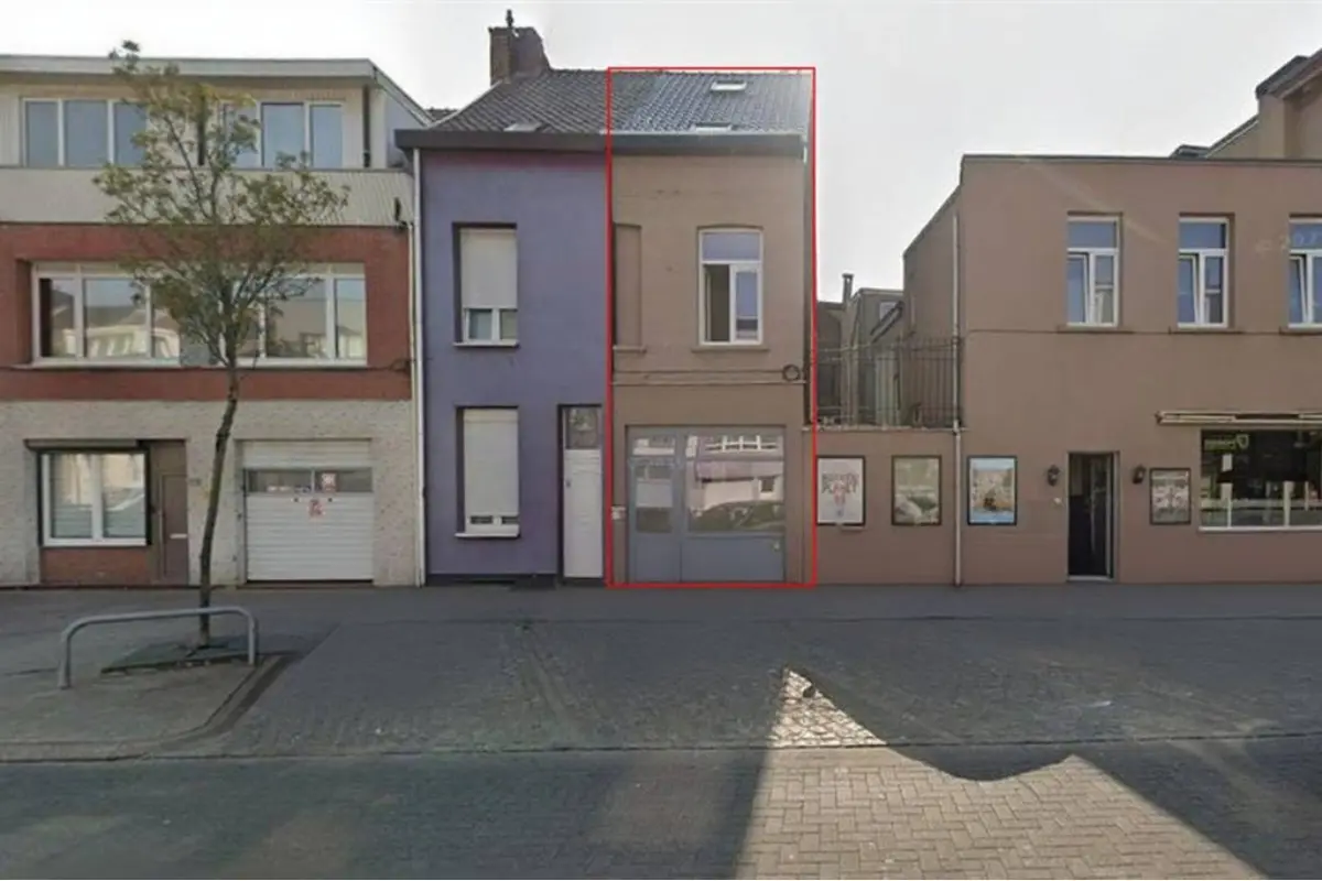 Herenhuis te  huur in Merksem 2170 1400.00€ 4 slaapkamers 117.00m² - Zoekertje 632813