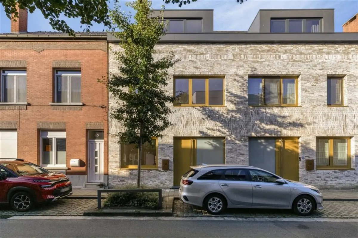 Huis te  in Ekeren 2180 595000.00€ 5 slaapkamers 230.00m² - Zoekertje 632856