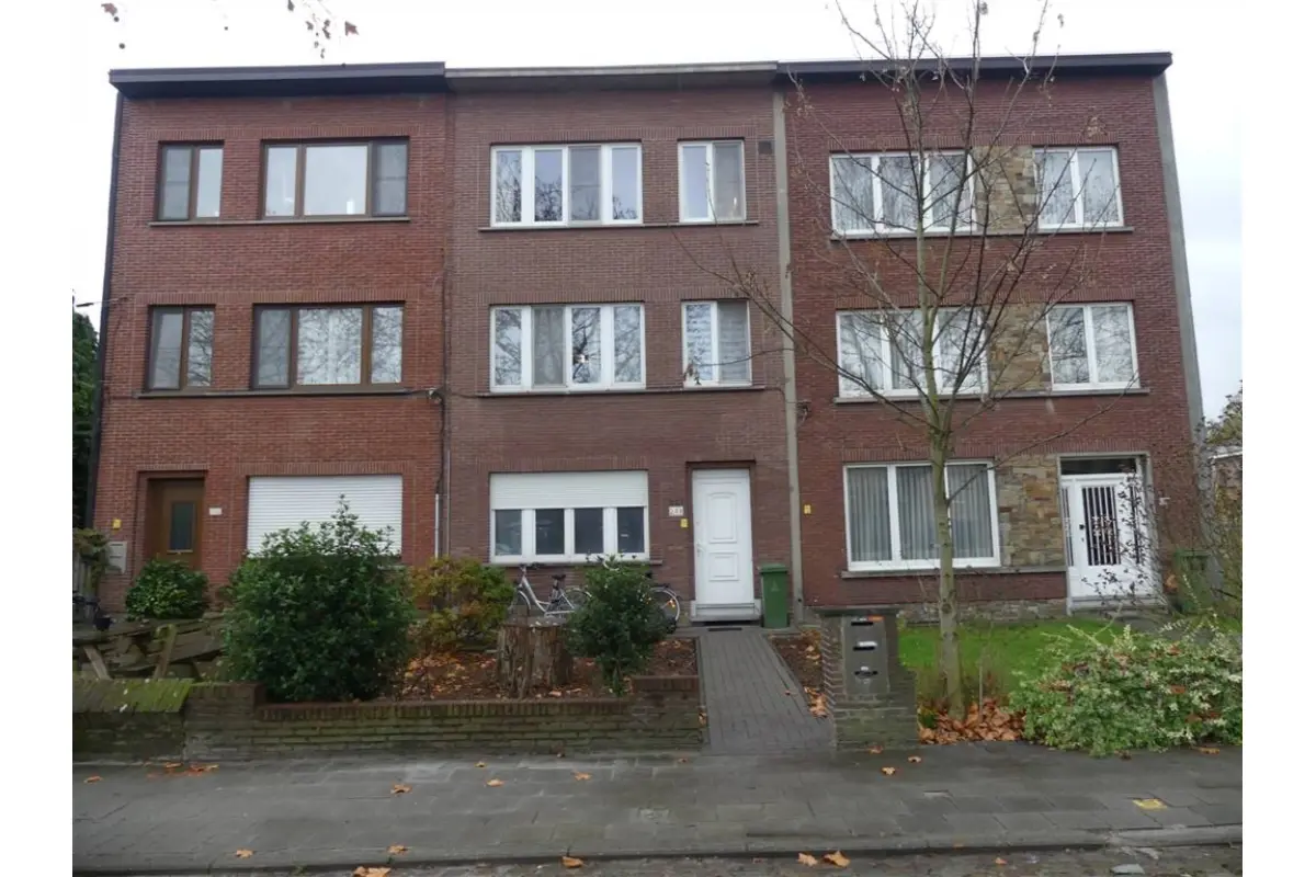 Appartement te  koop in Wilrijk 2610 268000.00€ 2 slaapkamers m² - Zoekertje 633166