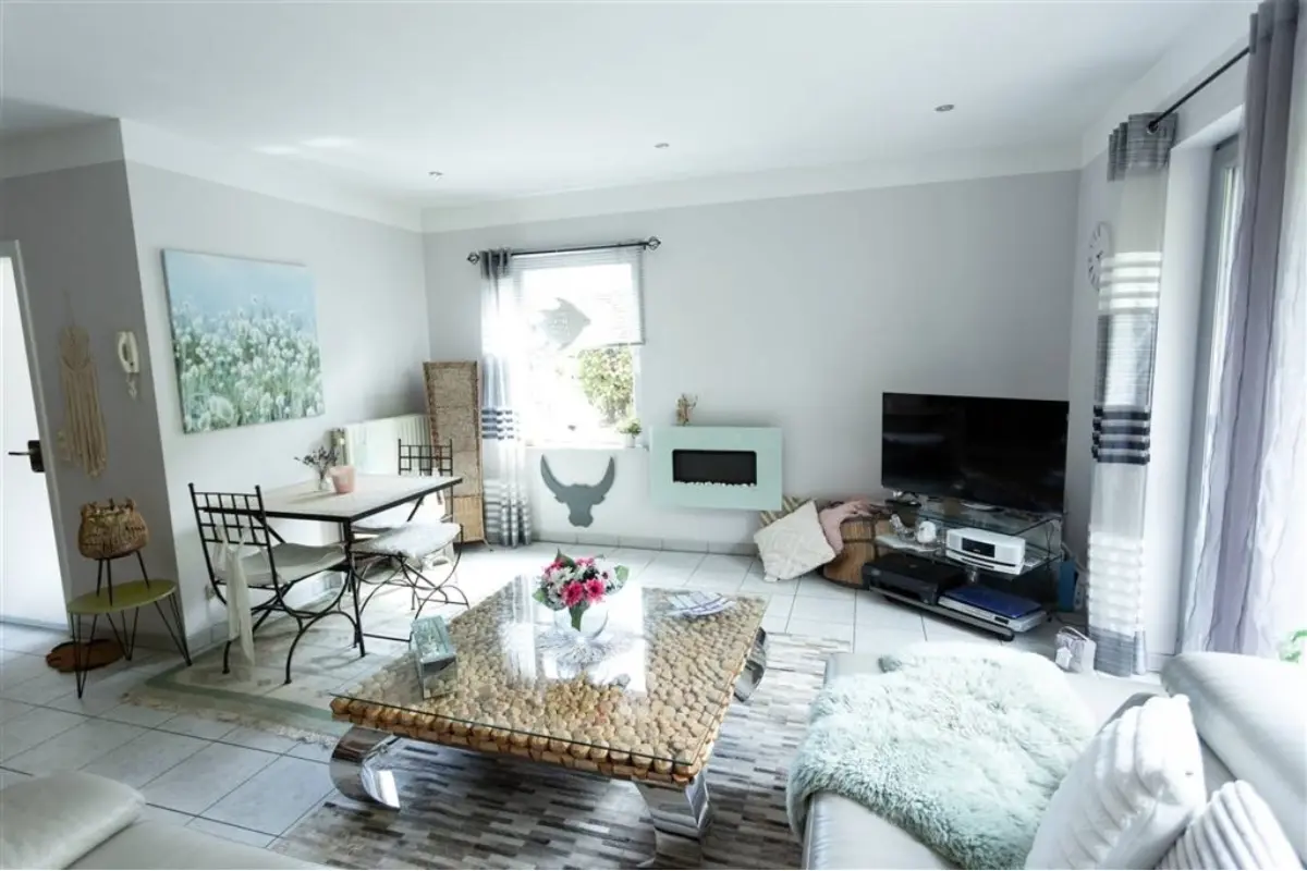 Appartement te  koop in Hoboken 2660 315000.00€ 2 slaapkamers 85.00m² - Zoekertje 633167