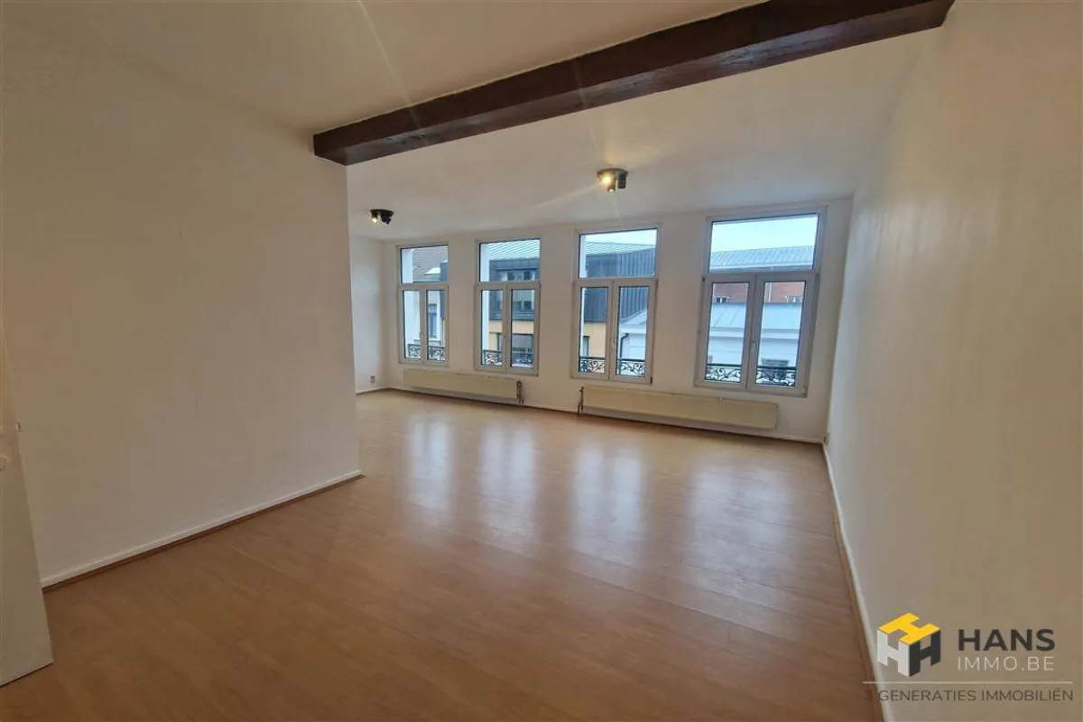 Appartement te  huur in Antwerpen 2000 895.00€ 1 slaapkamers 68.00m² - Zoekertje 632951