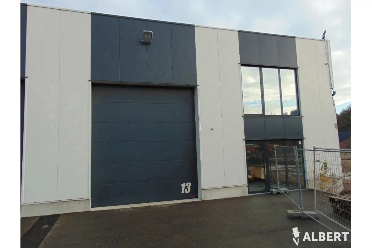 Handelszaak te  huur in Rijkevorsel 2310 1900.00€  slaapkamers 280.00m² - Zoekertje 633668