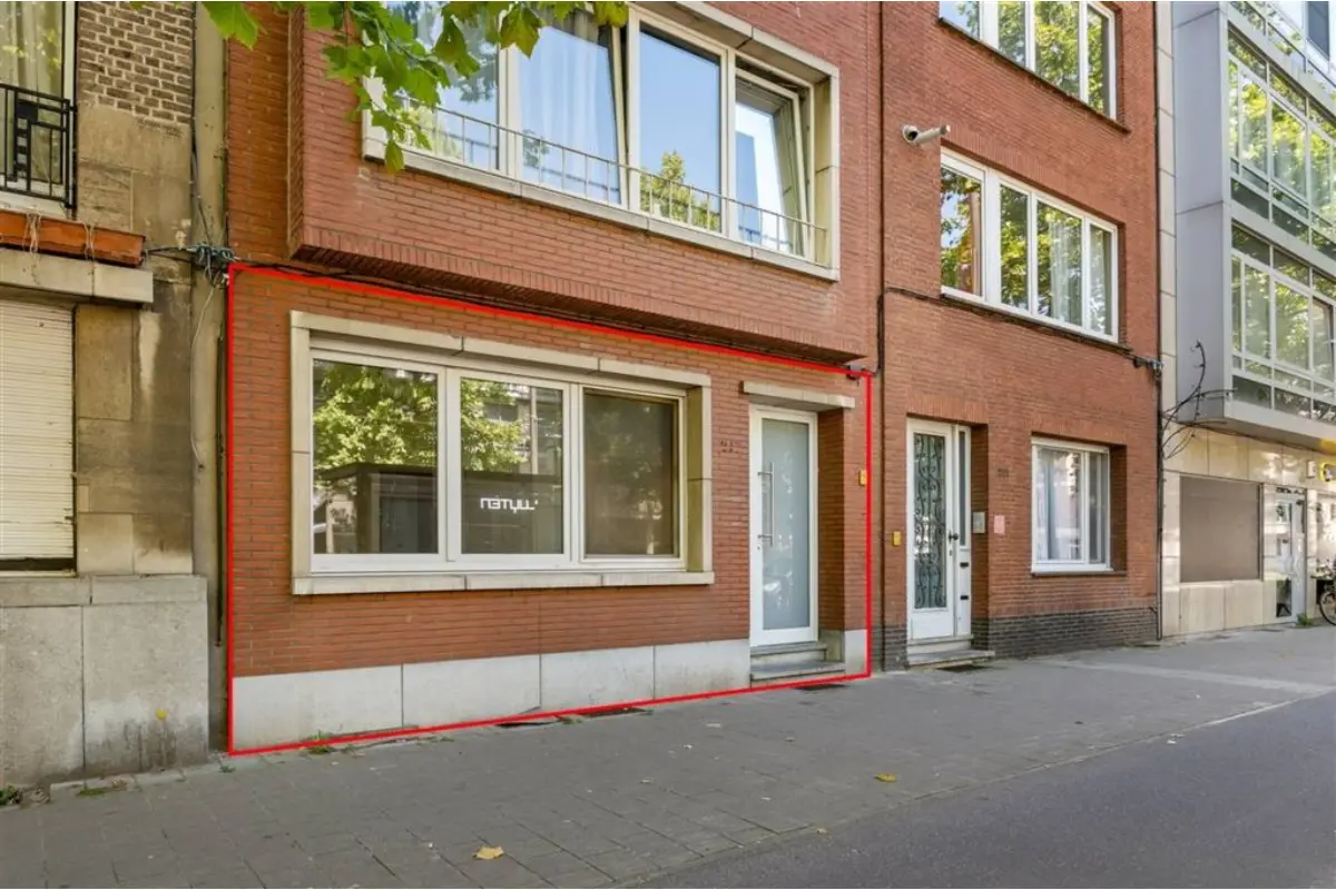 Appartement te  koop in Borgerhout 2140 259000.00€ 2 slaapkamers 84.00m² - Zoekertje 634231