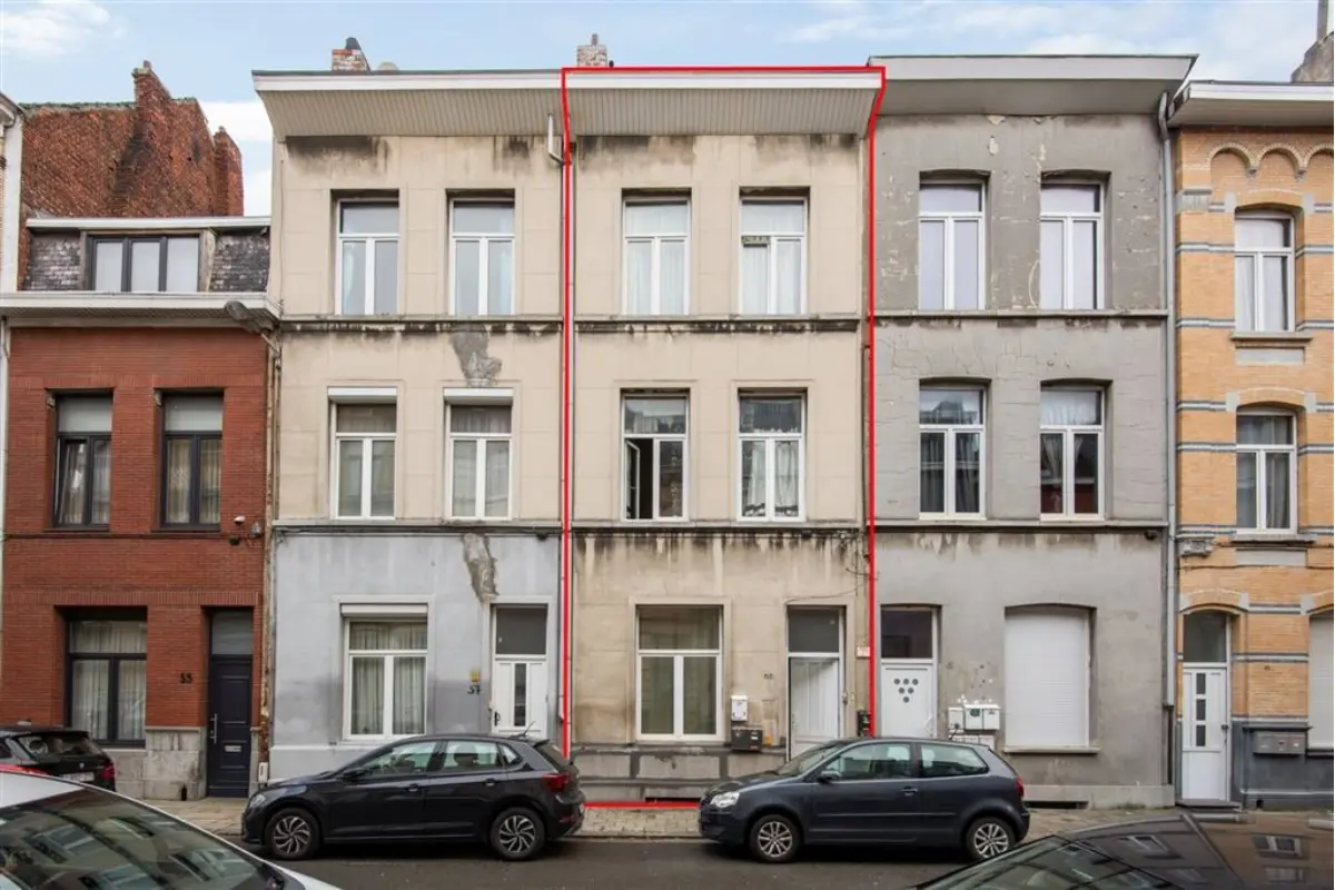Huis te  koop in Antwerpen 2060 315000.00€ 6 slaapkamers 235.00m² - Zoekertje 634228