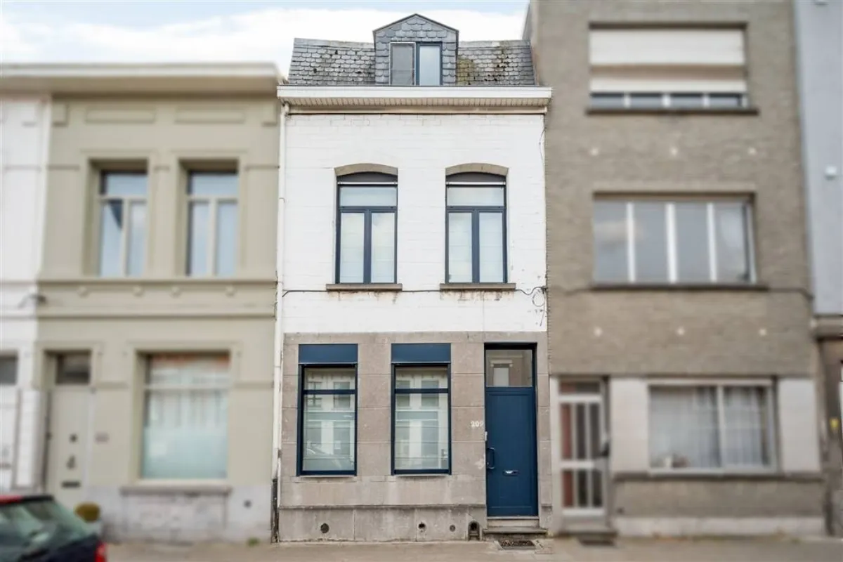 Huis te  koop in Lier 2500 360000.00€ 4 slaapkamers 158.00m² - Zoekertje 634254