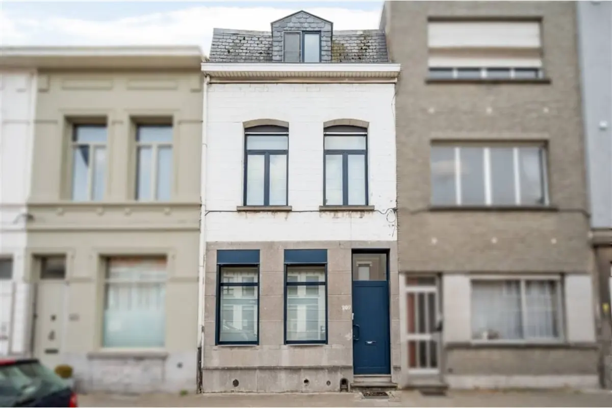 Huis te  koop in Lier 2500 360000.00€ 4 slaapkamers 158.00m² - Zoekertje 634254