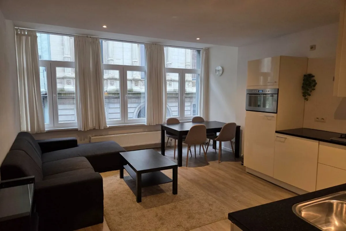 Appartement te  huur in Antwerpen 2000 950.00€ 1 slaapkamers 50.00m² - Zoekertje 633966