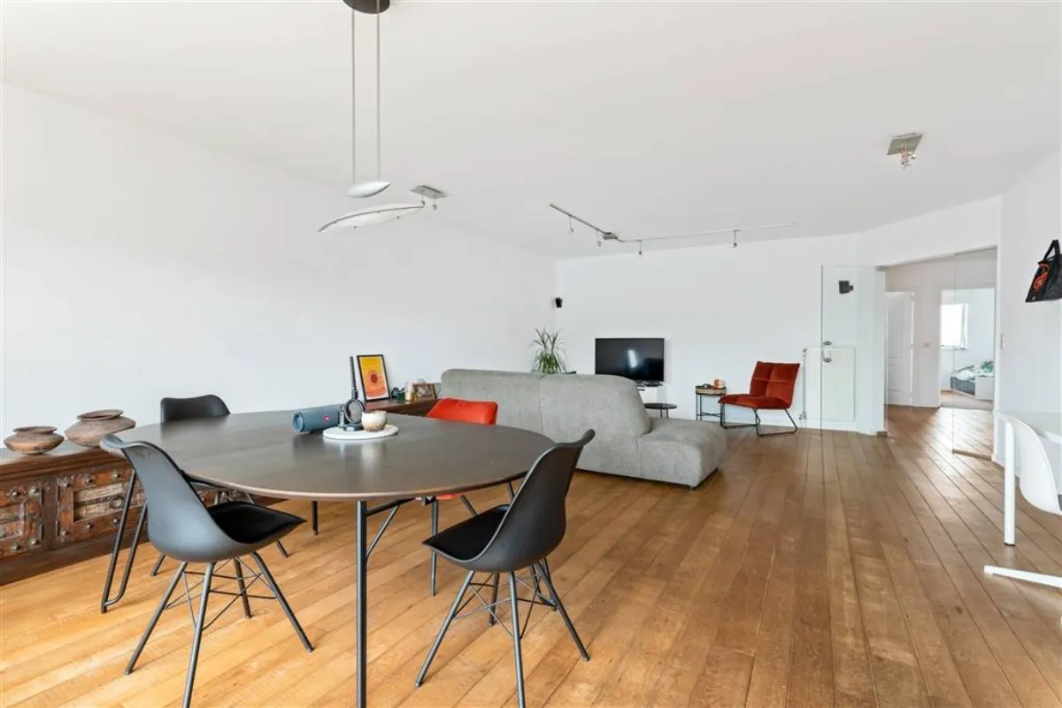 Appartement te  koop in Deurne 2100 279000.00€ 3 slaapkamers 126.00m² - Zoekertje 634621