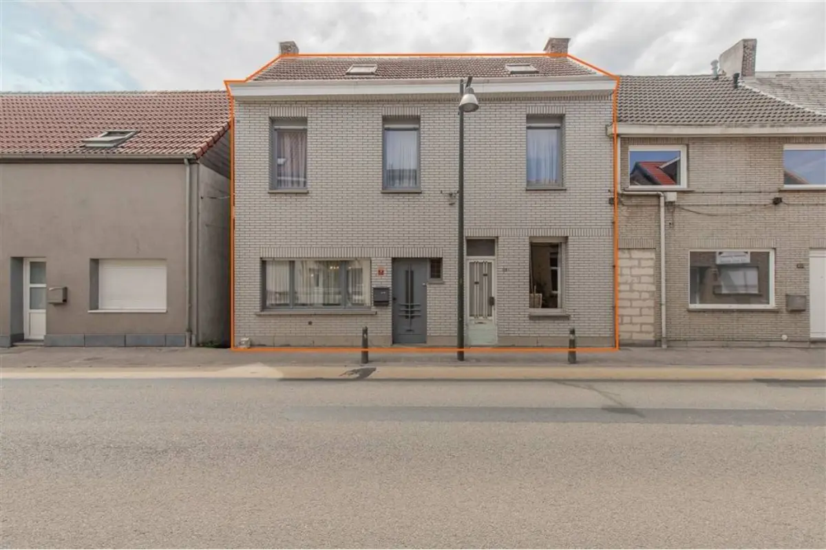 Huis te  koop in Niel 2845 259000.00€ 3 slaapkamers 173.00m² - Zoekertje 634238