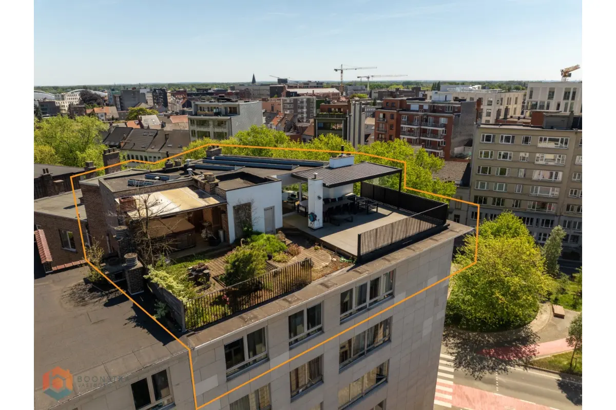 Appartement te  koop in Mechelen 2800 745000.00€ 3 slaapkamers 278.00m² - Zoekertje 635061