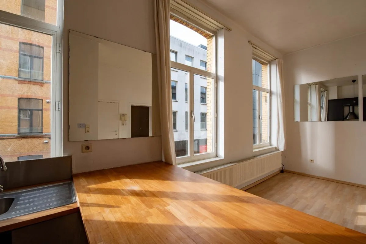 Appartement te  huur in Antwerpen 2000 795.00€ 1 slaapkamers 51.00m² - Zoekertje 636609