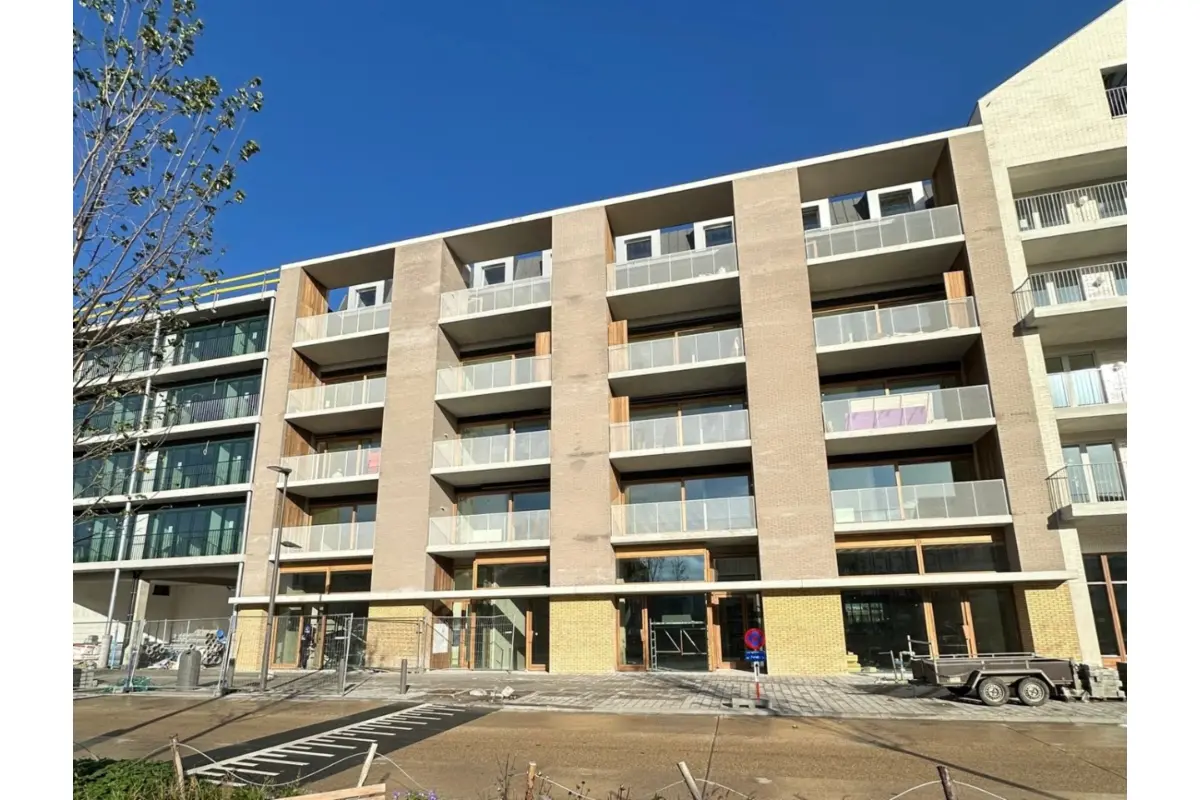 Appartement te  huur in Antwerpen 2060 1050.00€ 2 slaapkamers 75.00m² - Zoekertje 635377