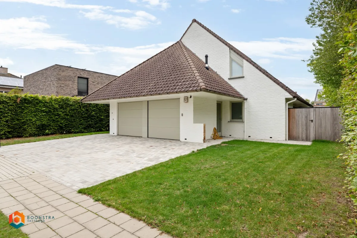 Huis te  koop in Lier 2500 648000.00€ 2 slaapkamers 224.00m² - Zoekertje 635036