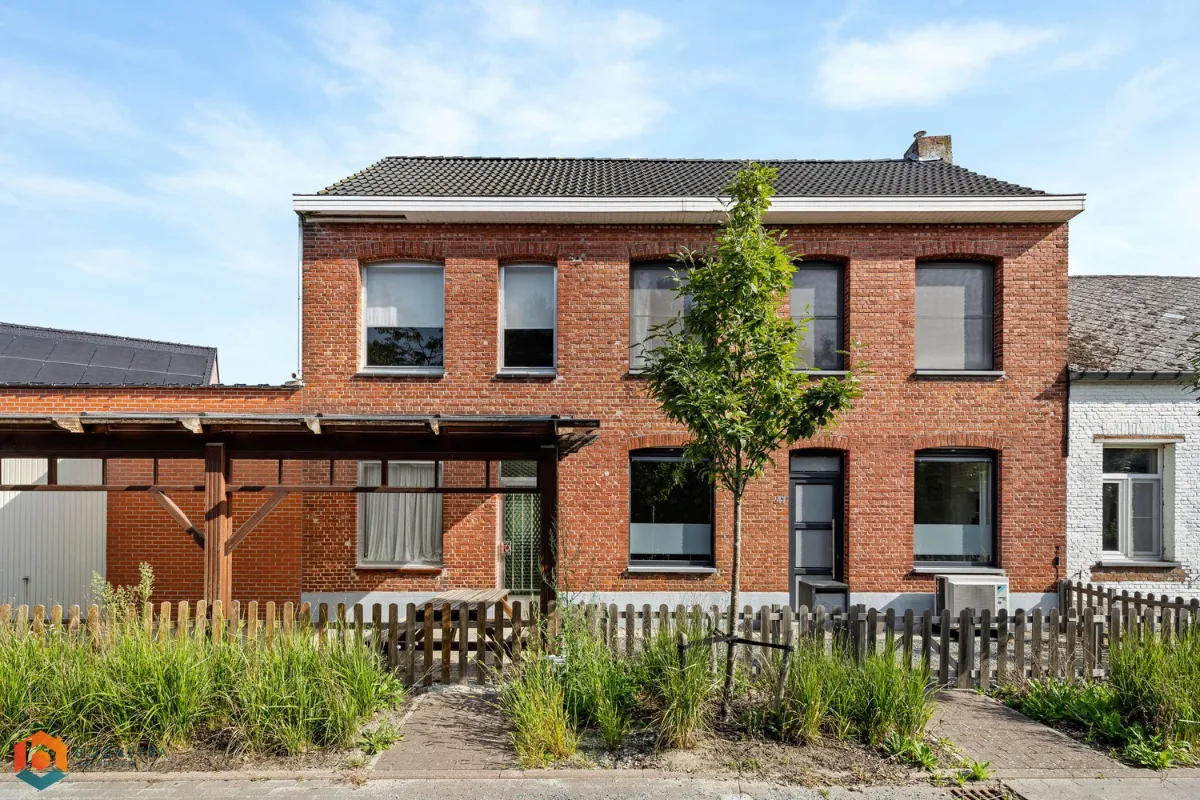 Huis te  koop in Rijmenam 2820 328000.00€ 4 slaapkamers 275.00m² - Zoekertje 635066