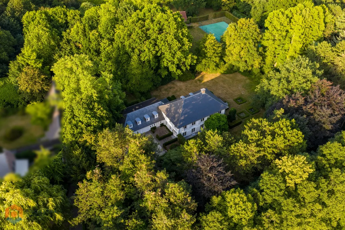 Huis te  koop in Lier 2500 0.00€ 5 slaapkamers 647.00m² - Zoekertje 635044