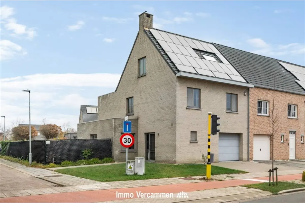 Huis te  koop in Sint-Katelijne-Waver 2860 599000.00€ 4 slaapkamers 205.00m² - Zoekertje 636086