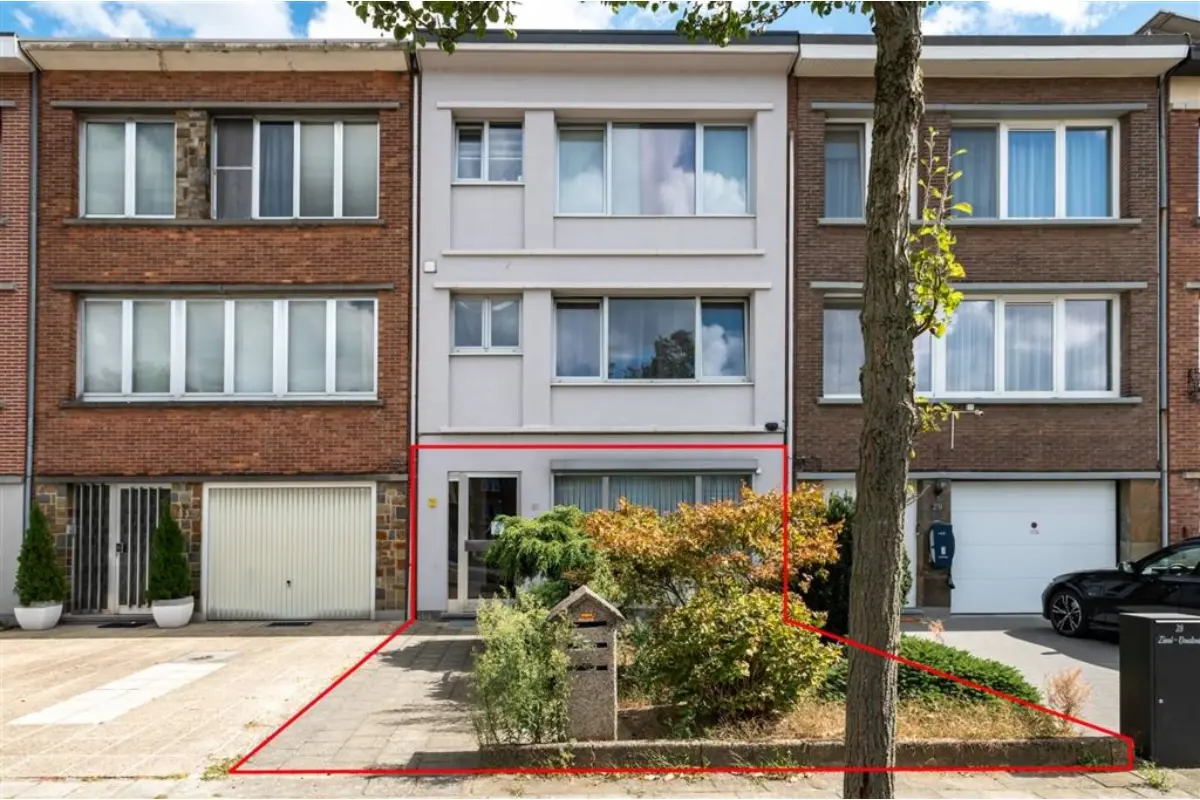 Appartement te  koop in Merksem 2170 199000.00€ 1 slaapkamers 65.00m² - Zoekertje 637425