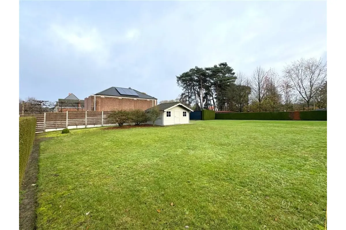 Grond te  koop in Herentals 2200 325000.00€  slaapkamers m² - Zoekertje 636699