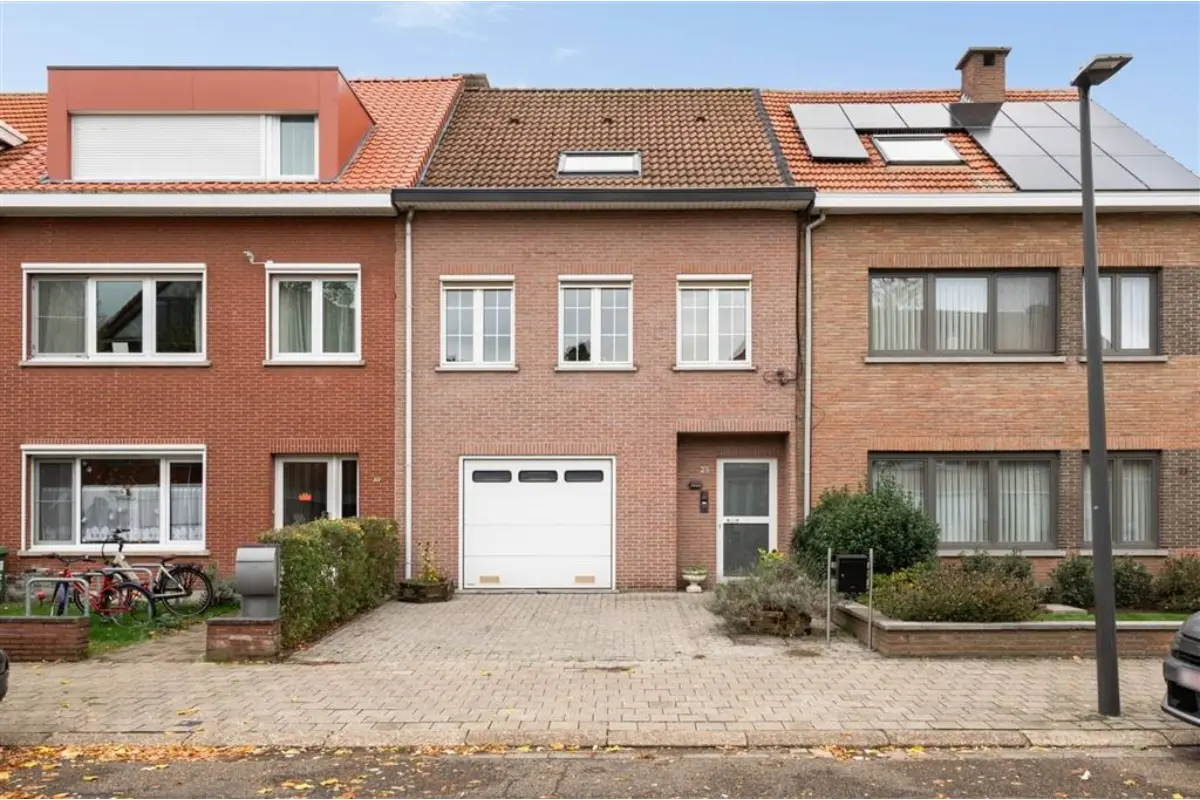 Huis te  koop in Mortsel 2640 475000.00€ 3 slaapkamers 178.00m² - Zoekertje 637438