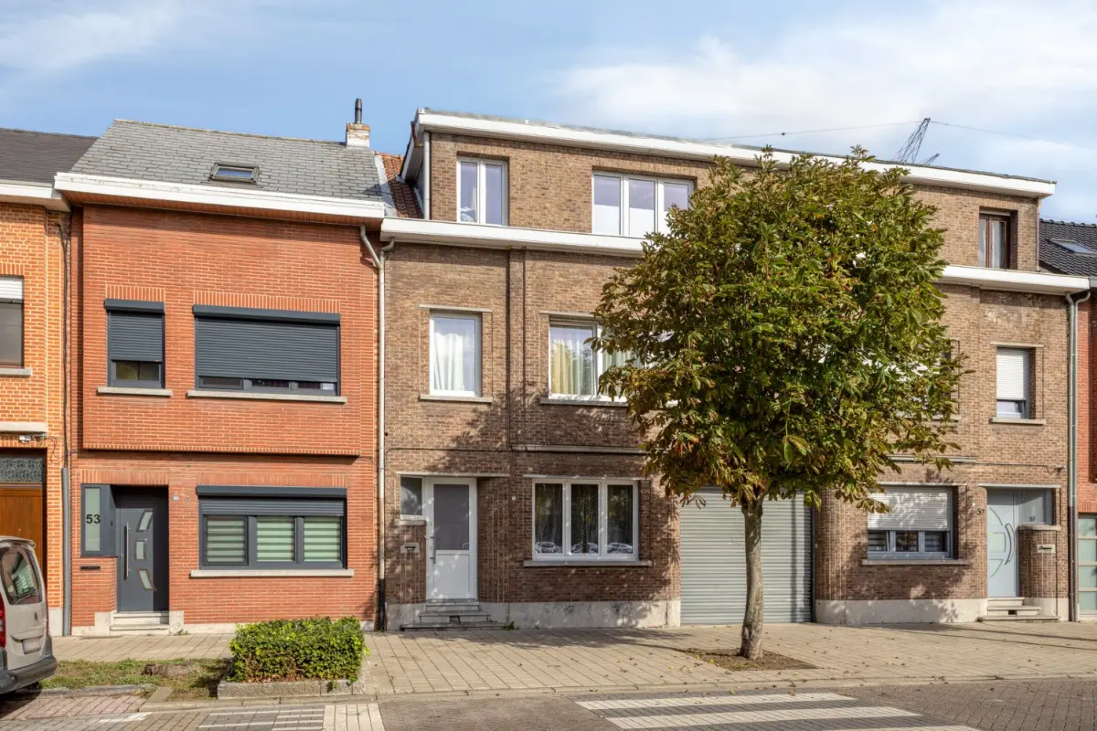 Appartementsgebouw te  koop in Niel 2845 369000.00€ 6 slaapkamers 242.00m² - Zoekertje 636904