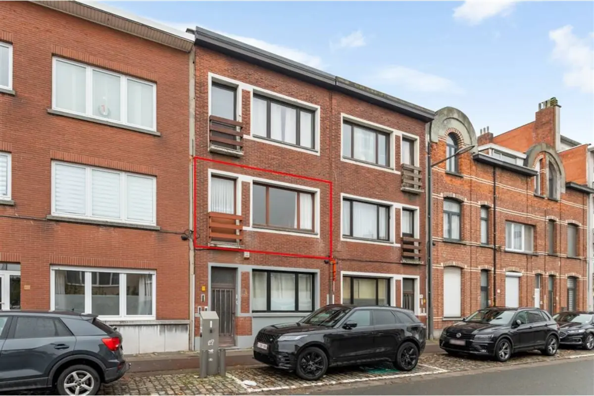 Appartement te  koop in Merksem 2170 149000.00€ 2 slaapkamers 69.00m² - Zoekertje 637412
