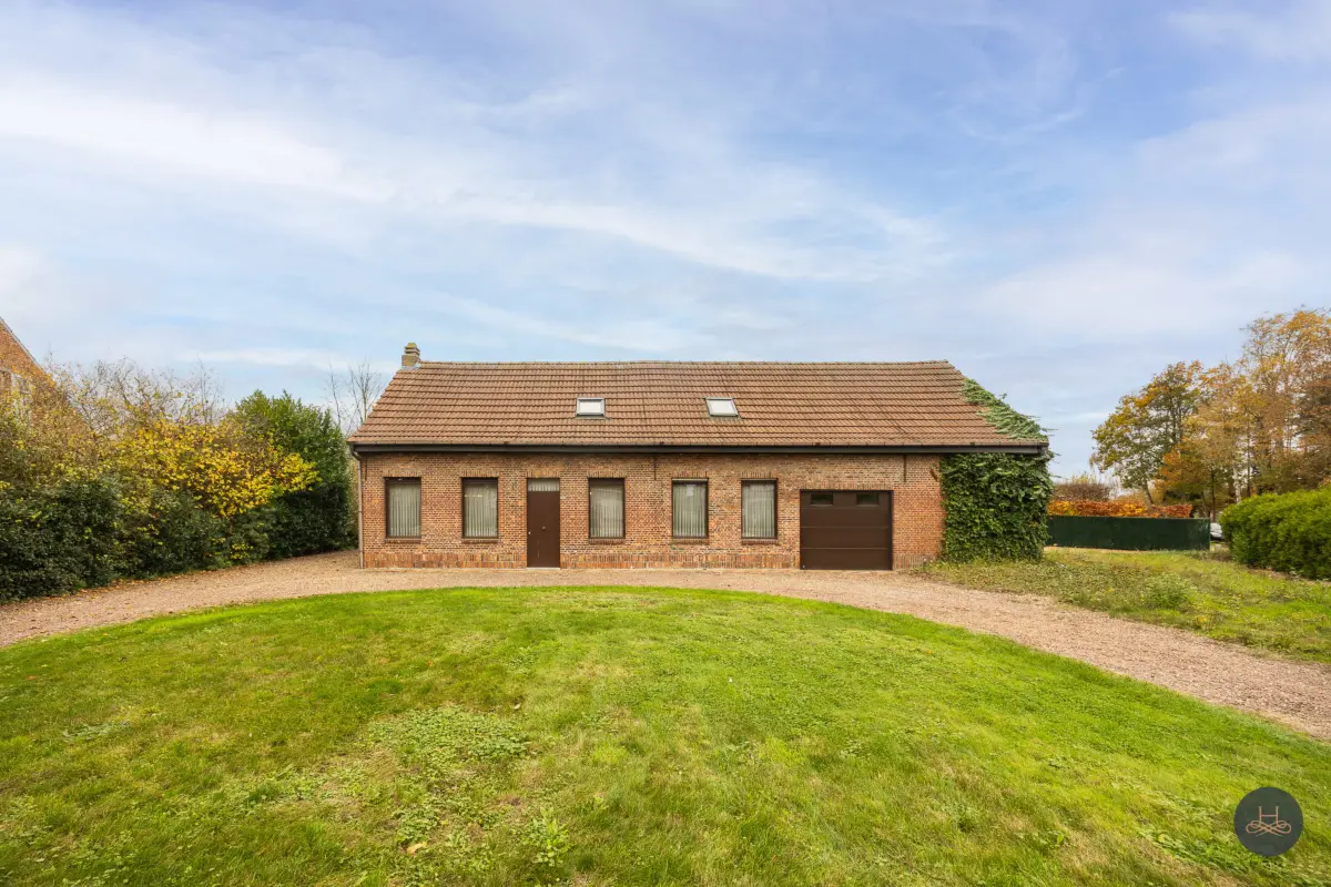 Huis te  koop in Schriek 2223 422000.00€ 4 slaapkamers 275.00m² - Zoekertje 637188