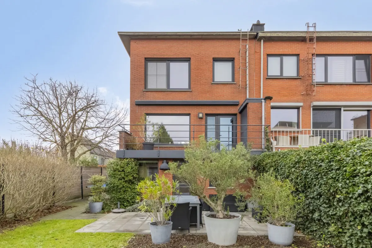 Huis te  koop in Ekeren 2180 455000.00€ 3 slaapkamers 171.00m² - Zoekertje 639110