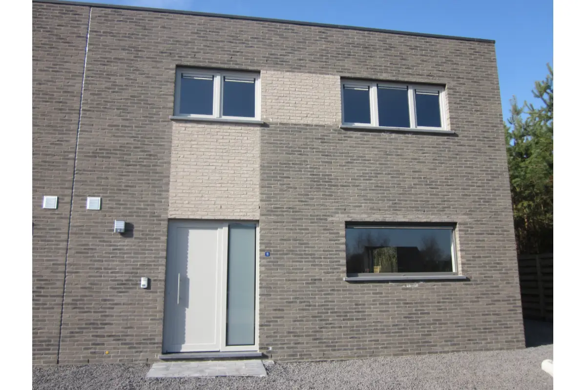 Huis te  huur in Balen 2490 1290.00€ 3 slaapkamers 211.00m² - Zoekertje 638785