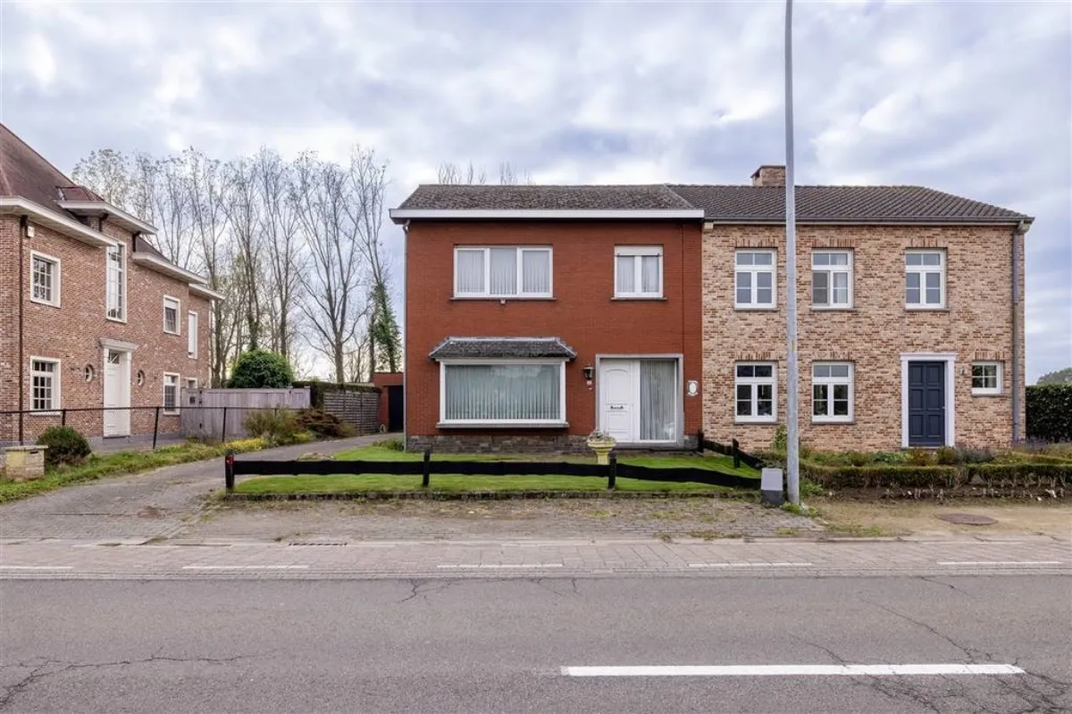 Huis te  koop in Geel 2440 249000.00€ 3 slaapkamers 182.00m² - Zoekertje 638710