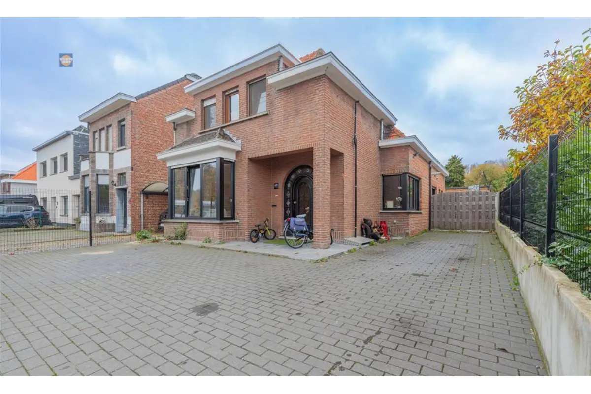 Huis te  koop in Muizen 2812 519000.00€ 3 slaapkamers 155.00m² - Zoekertje 638381