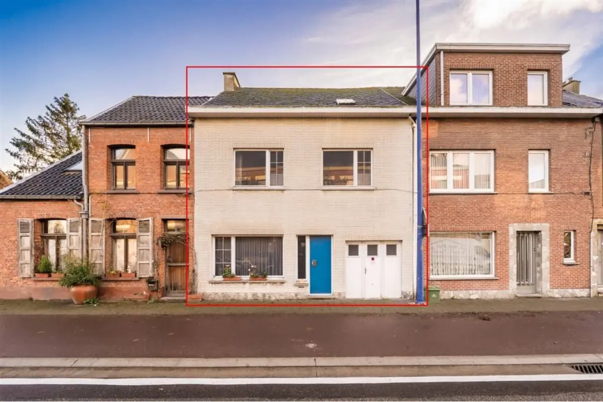 Huis te  koop in Kontich 2550 339000.00€ 4 slaapkamers 137.00m² - Zoekertje 639312