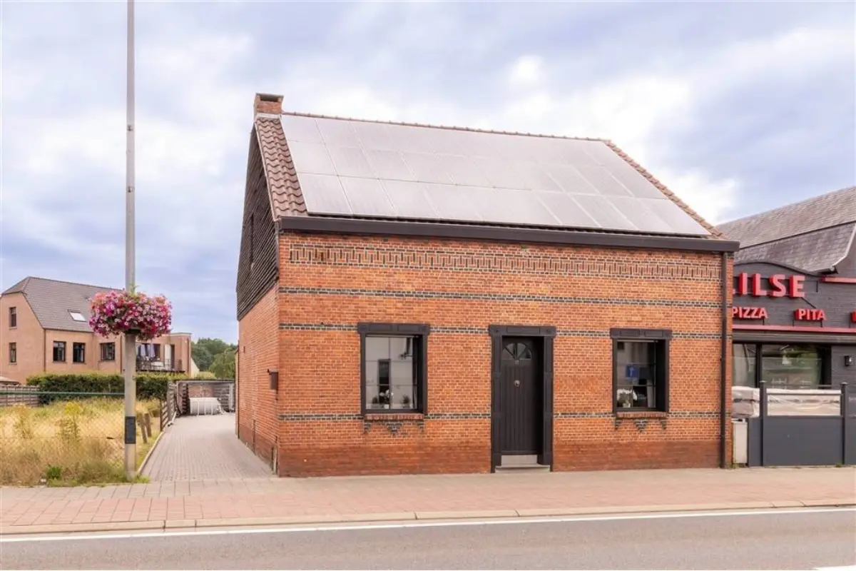 Huis te  koop in Lille 2275 325000.00€ 3 slaapkamers 162.00m² - Zoekertje 639200